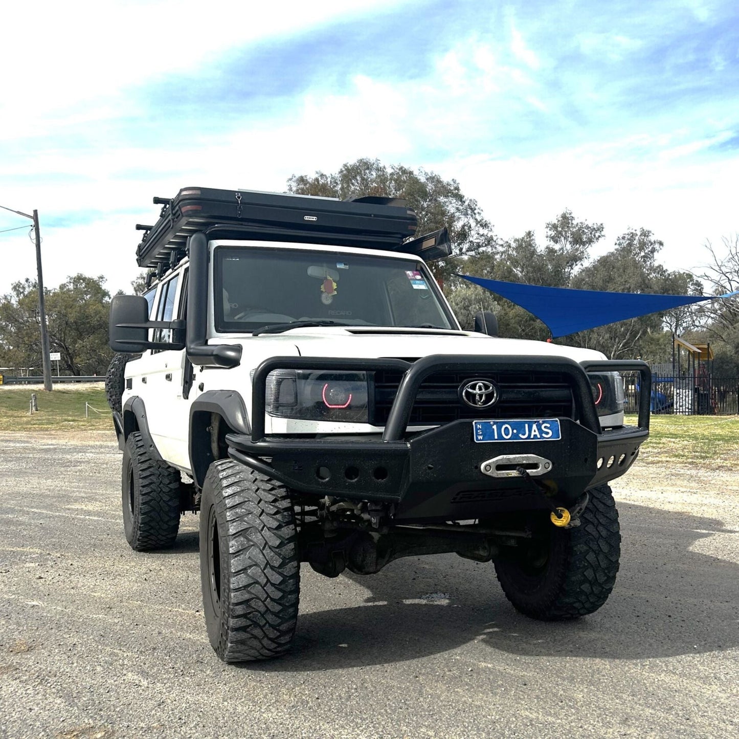 79 Series DUAL Cab Toyota Landcruiser Azza Bull Bar