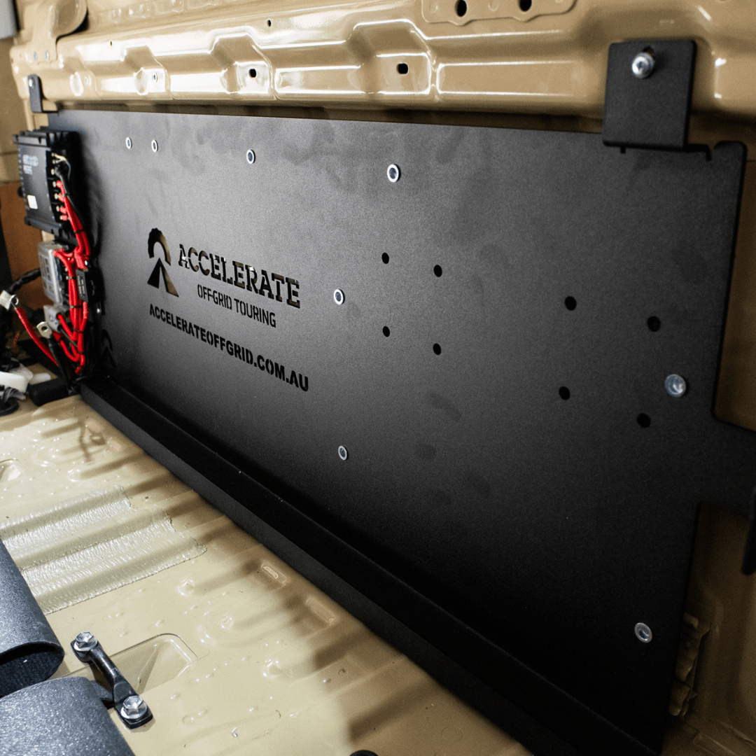 Dual Battery – 79 Series LandCruiser – 200Ah Behind Seat - With Jumpstart Feature
