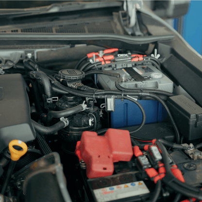 Dual Battery - Toyota Hilux - Under Bonnet