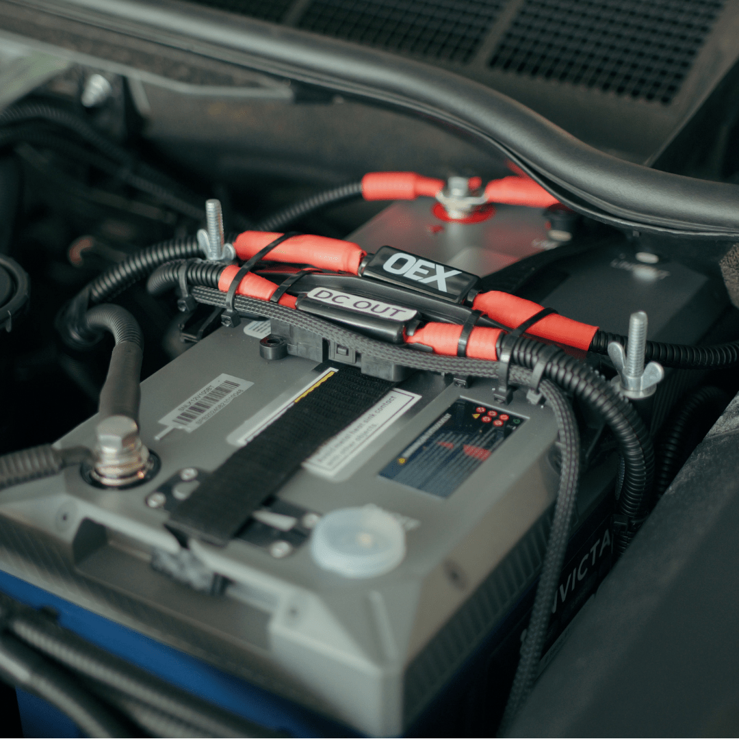 Dual Battery - Toyota Hilux - Under Bonnet