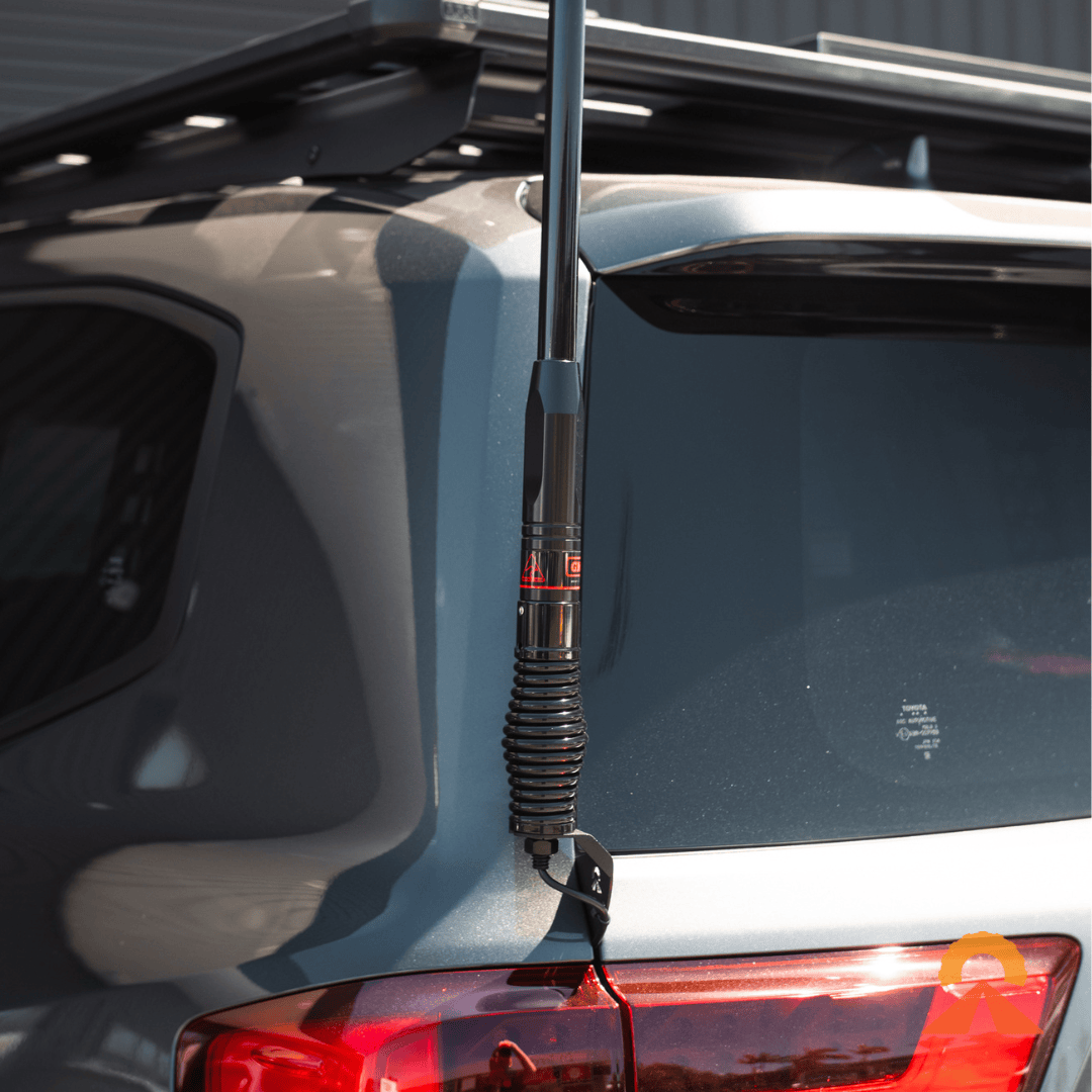 UHF Antenna Bracket - 300 Series - Tailgate Mount