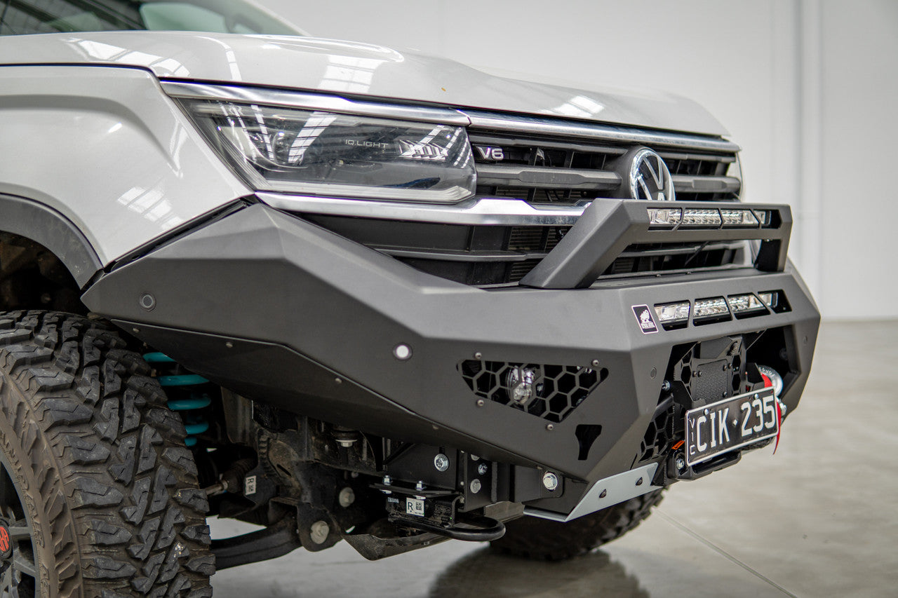 Amarok Predator bar with stealth hoop