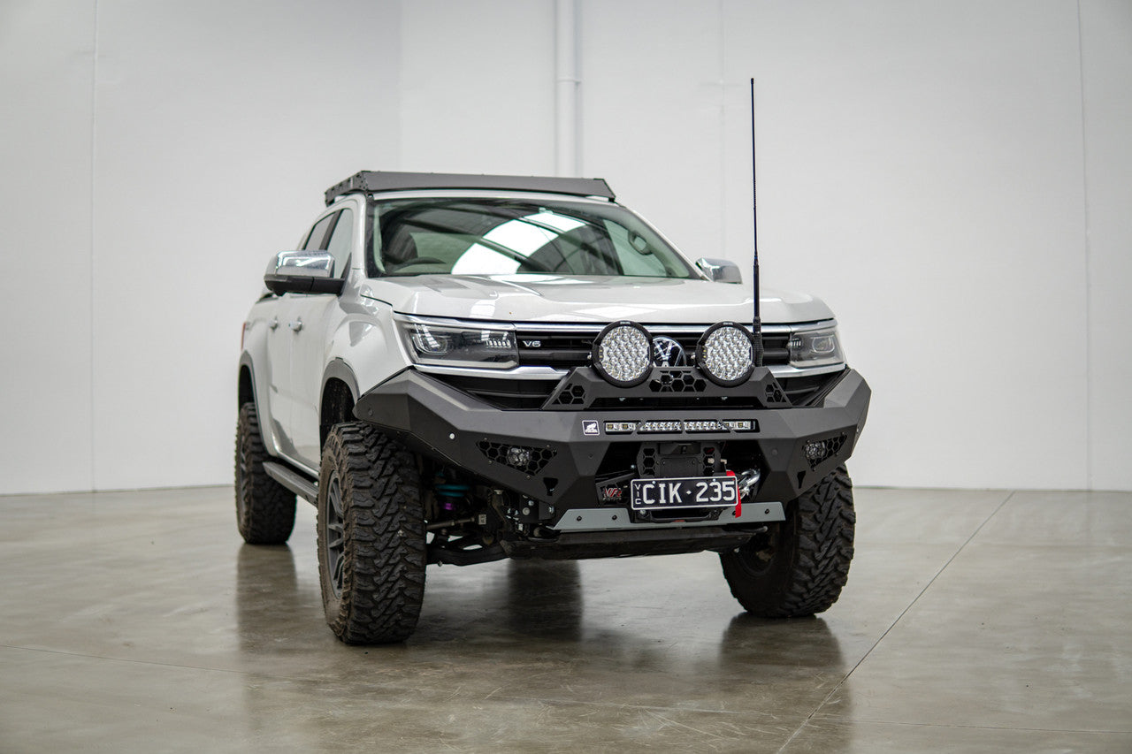 Amarok Predator bar with Rally Hoop