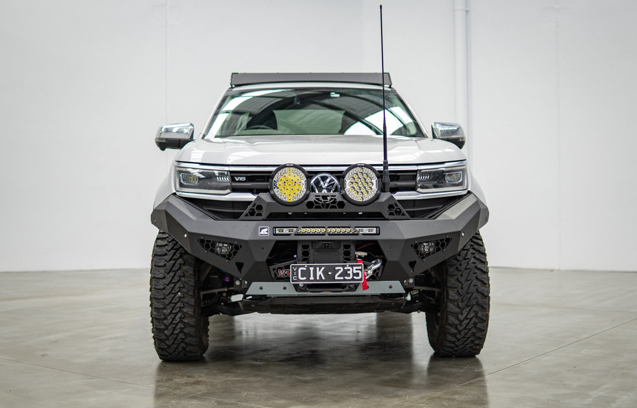 Amarok Predator bar with Rally Hoop