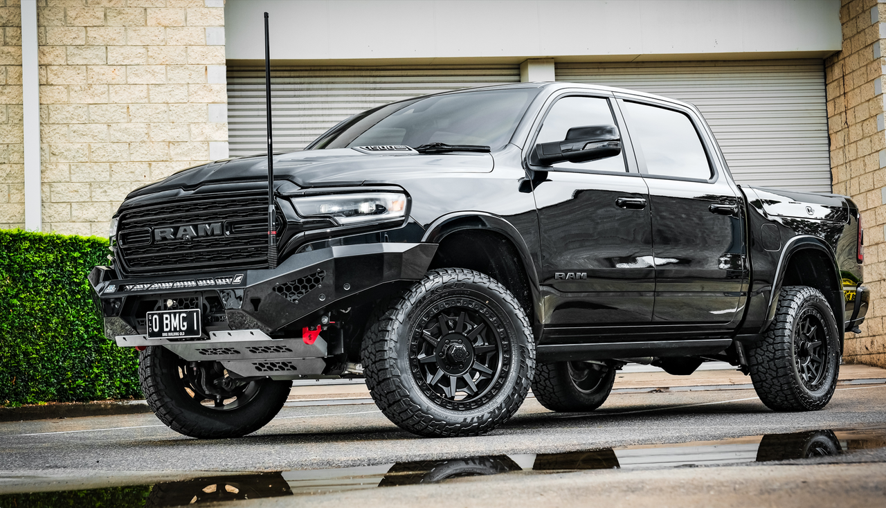 Predator bull bar, Ram 1500 DT, 2021 to 2025 (MY24) - Non Hurricane motor