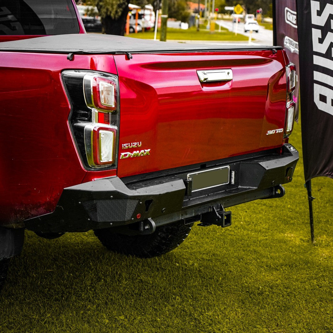 Dmax MY21 rear step and tow bar bumper