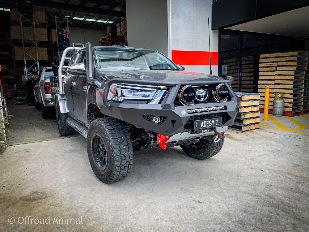 Offroad Animal Toro bull bar Hilux My21