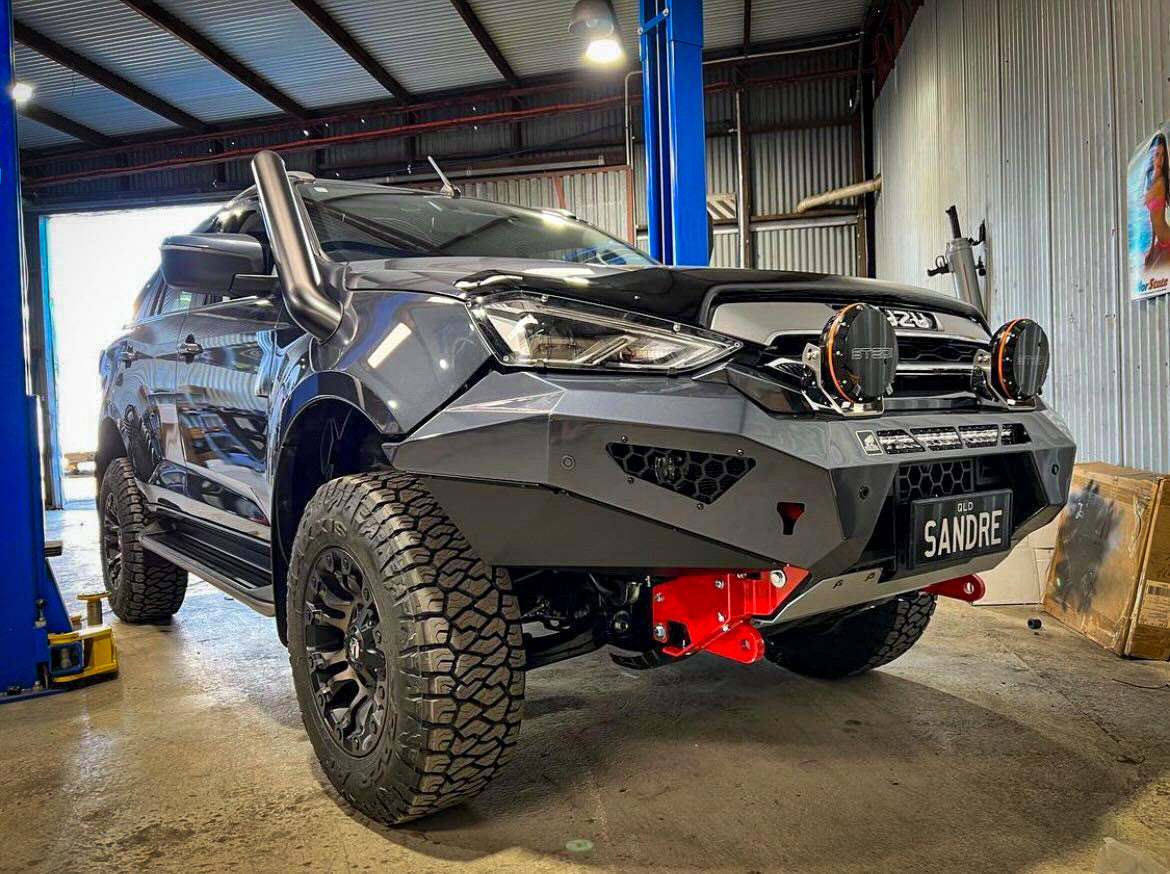 Predator bar MUX MY21 with optional lights