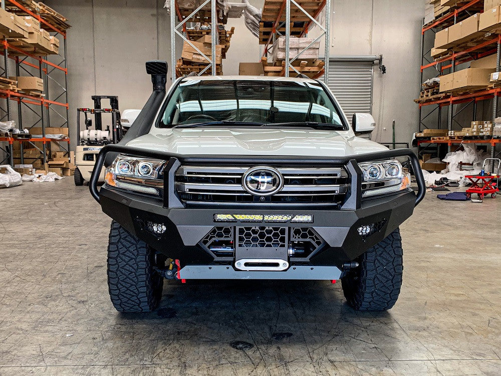 Offroad Animal Toro Bull bar LC200