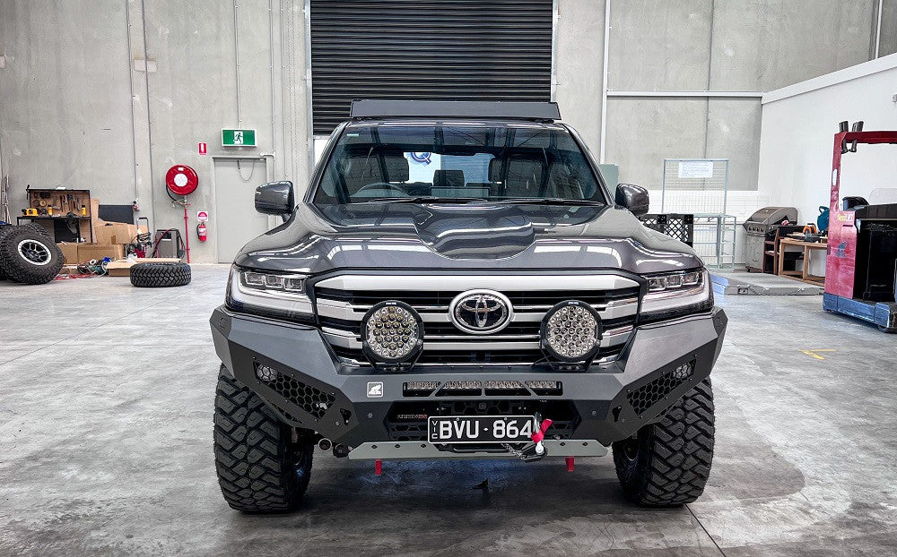 LC300 Predator bar