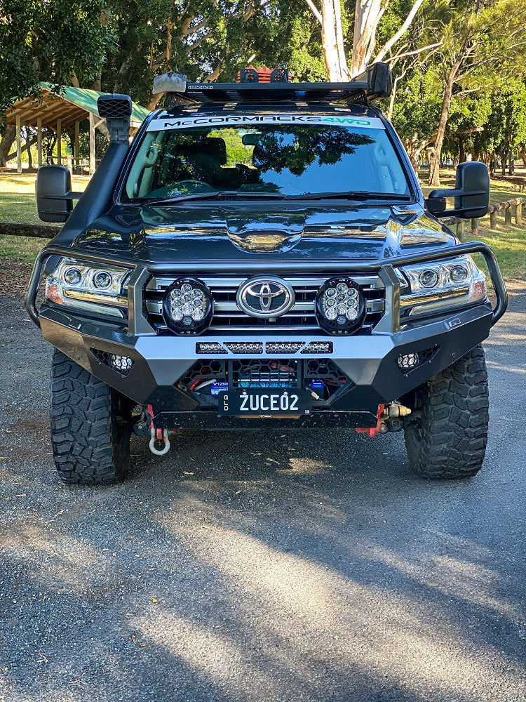 Colour coded Offroad Animal Toro Bull bar LC200