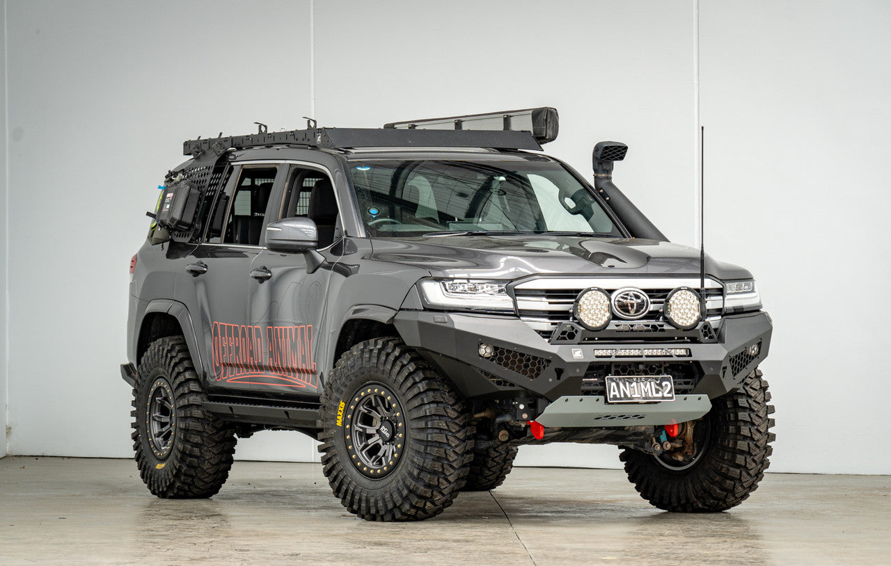 Rally hoop to suit LC300 with offroad animal  lights