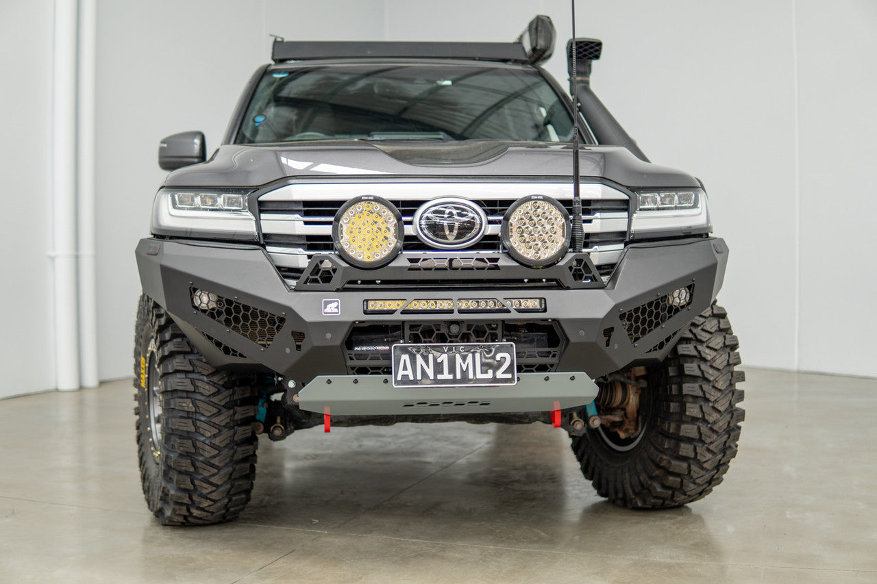 Predator bar with rally hoop
