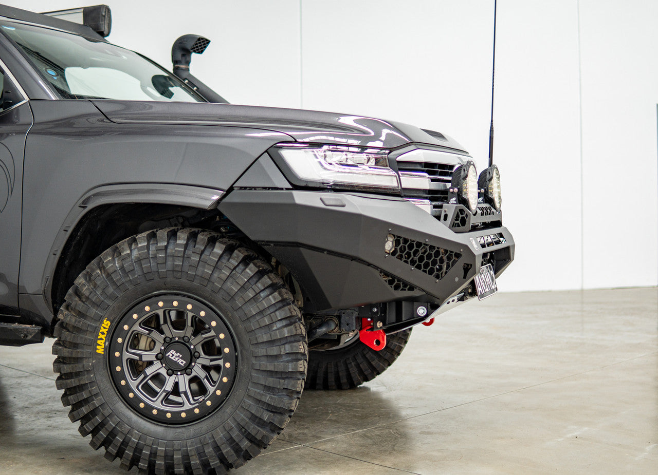 Rally hoop to suit LC300 with offroad animal  lights