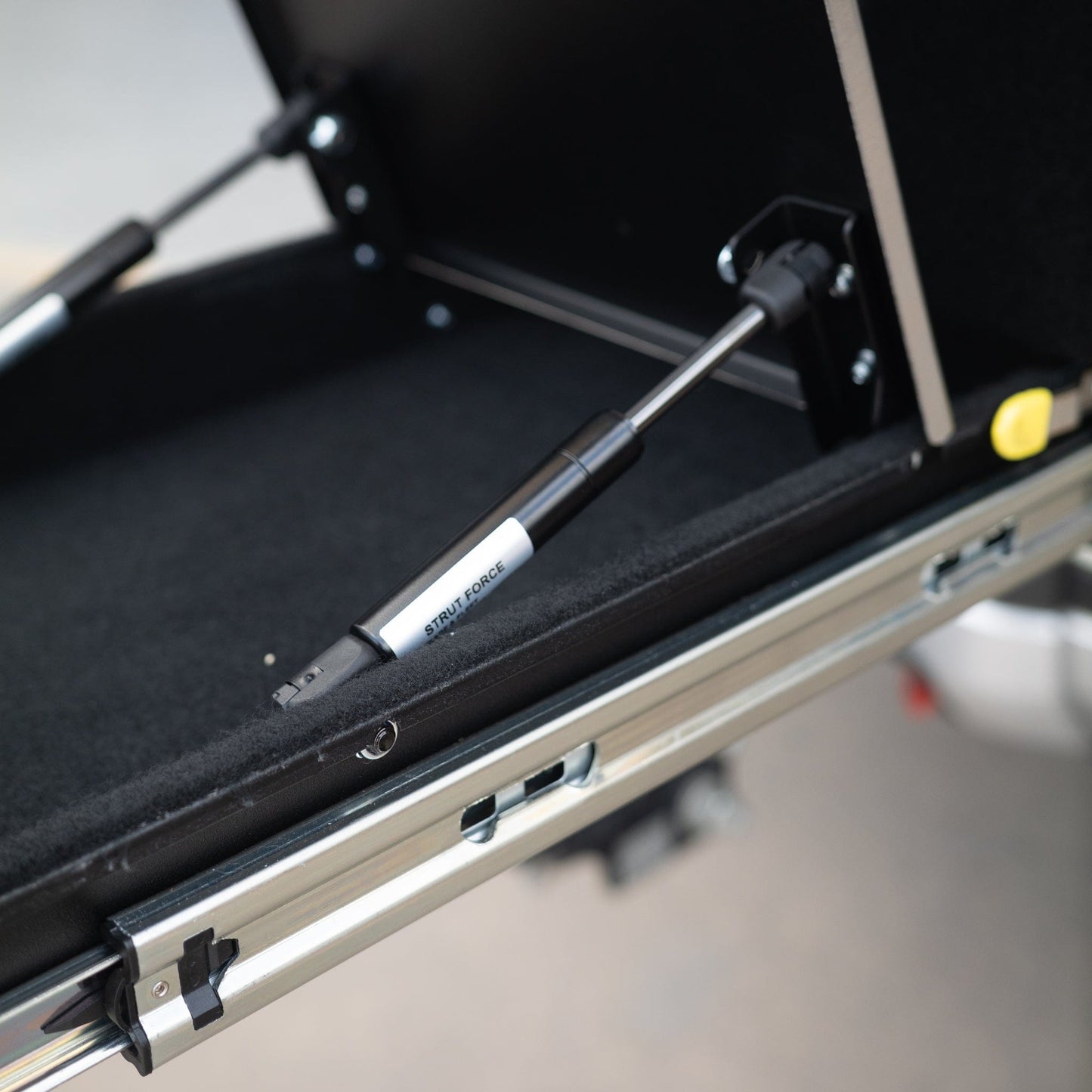RVSS Signature Series The Evakool Weekender Plus to Suit Toyota Land Cruiser 300 Series & EvaKool 40l Drawer Fridge